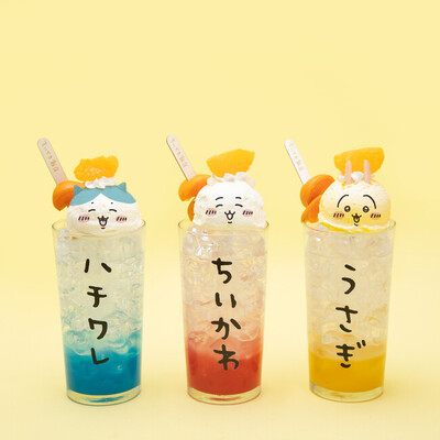 あたりくじ付き推しクリームソーダ　各￥1,100