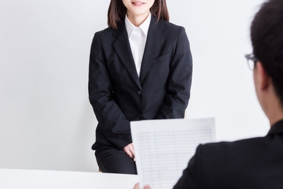 面接 女性