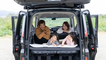 車中泊用ベッド「CAR BED」
