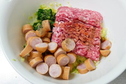 プリマハム・香薫ウインナーで ジューシー餃子