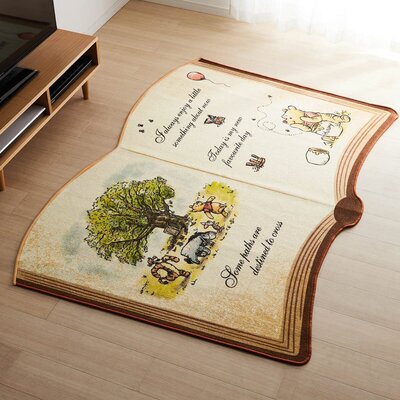 絵本のようなラグ プーさん