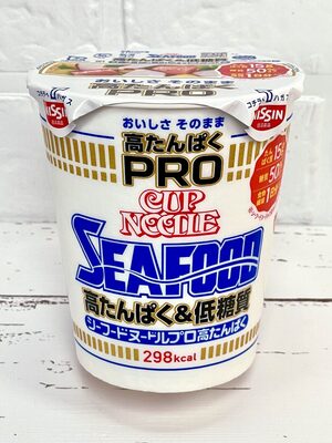 2.「カップヌードルPRO 高たんぱく＆低糖質シーフードヌードル」（日清食品）