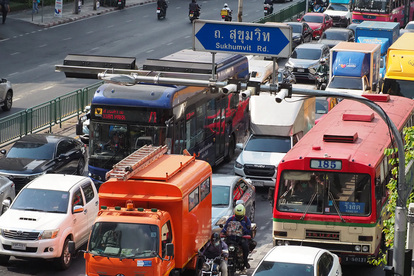タイ・バンコクでEV路線バスが急速に普及