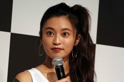 小島瑠璃子