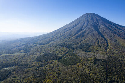4つの登山道それぞれから違った景色を楽しめます