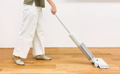 水拭きと掃除機の機能を併せ持つ最新家電!