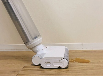 こぼした液体も押し引きするだけできれいに