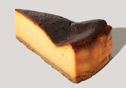 スターバックス ティー&カフェ「パンプキンのバスクチーズケーキ」