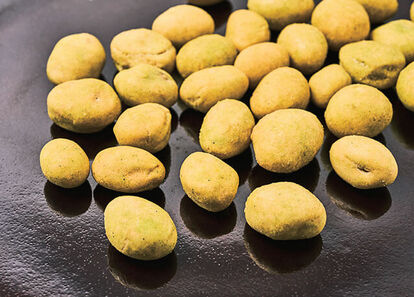 【第5位】わさびピスタチオ／￥1,049　「甘辛い風味が最高！ビールが進む！」（金山）