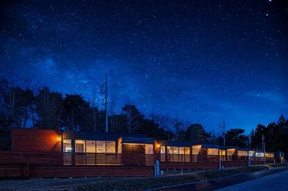 【2023年11月グランドオープン】～雄大な夜景・満天の星空を望む絶景グランピングリゾート～「GLAMPING HIL…