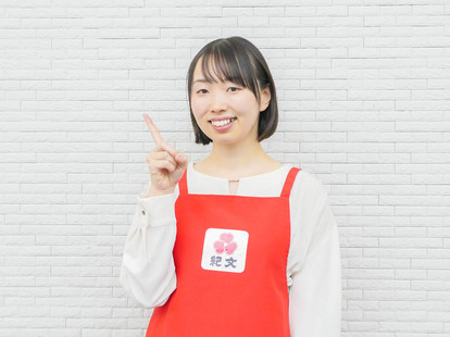 『紀文』のかまぼこの飾り切りやデコおでんなどのアイデアをSNSなどで紹介している、クッキングコミュニケーターの奥津真美さん