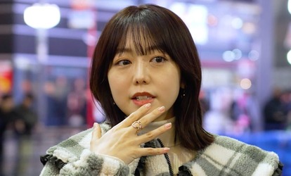 【写真・画像】『なぁぜなぁぜ』元ネタのアイドルに「彼氏とかいるんですか?」朝倉未来がぶっちゃけ質問 1枚目