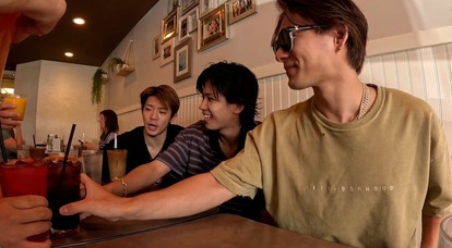 【写真・画像】岸優太、ピチピチタンクトップ姿でTikTokでバズリ中のダンスを猛練習! 1枚目