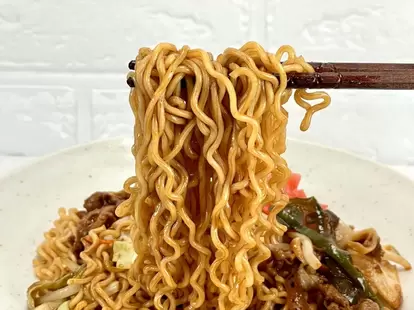 第1位　【本当にウマい“ご当地袋麺”】マニアが薦める！「一度は食べてもらいたい焼そば袋麺」ベスト3選