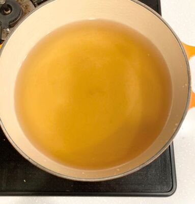 おでんの出汁が入った鍋