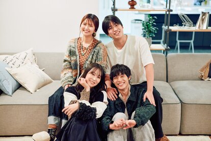 【写真・画像】BTSも宿泊!五つ星高級ホテルで堀未央奈が夫と“夫婦初の外泊”…アイドル時代にできなかった念願の制服デートに大はしゃぎ 1枚目