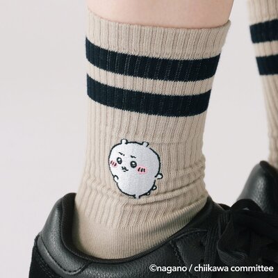 「ちいかわ×靴下屋」アメリブ2本ライン刺繍ソックス