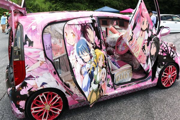 【写真・画像】「ウマ娘」「ホロライブ」ほか「痛車」150台が奥伊吹に大集合!初夏のスキー場で5月25日「漫画・アニメ・ゲーム」のイベント開催! 6枚目