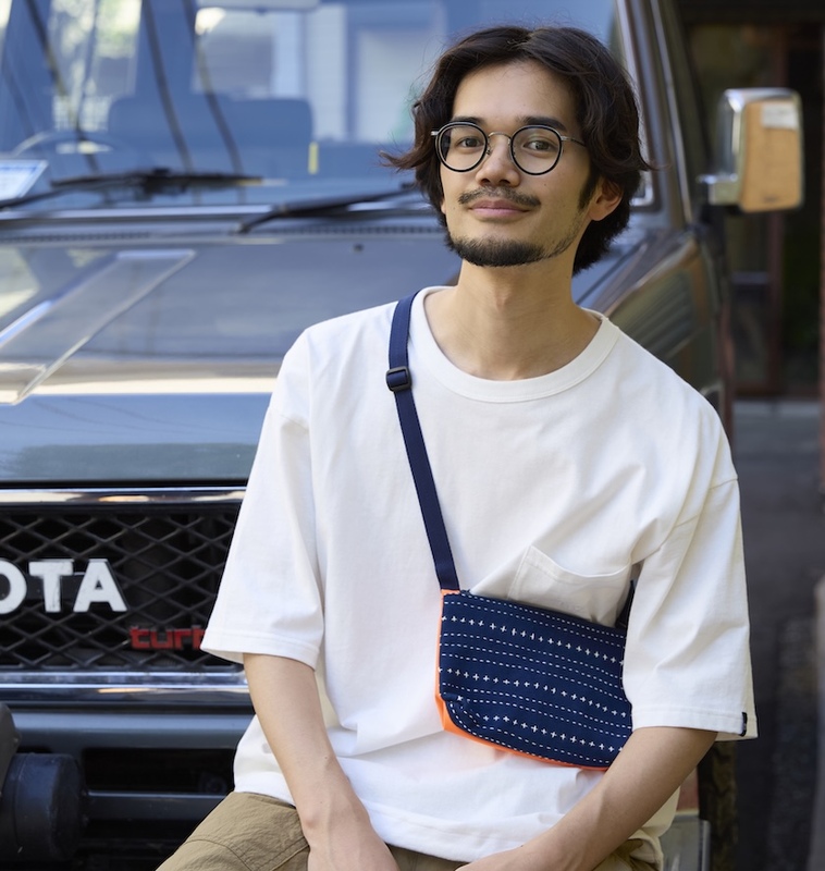 漁師が愛した伝統の防寒着“どんざ”が日常的バッグに!? おのころ藍と