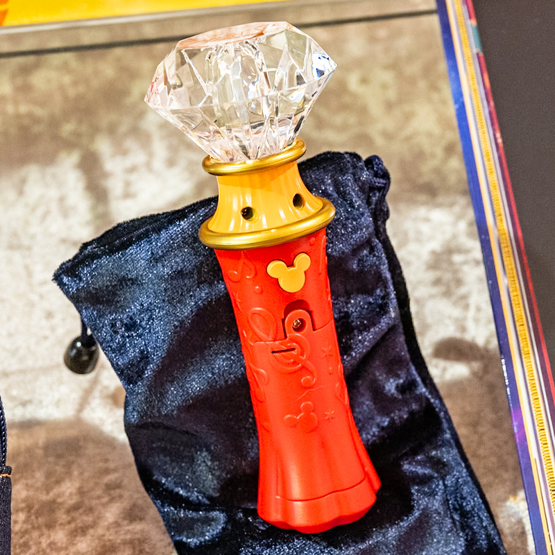 会場限定ピンバッジにはジゼルも登場！「ディズニー・オン・クラシック