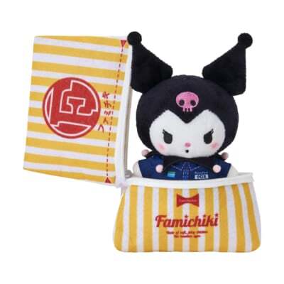 サンリオ×ファミリーマート」ファミチキコラボグッズがオンライン限定