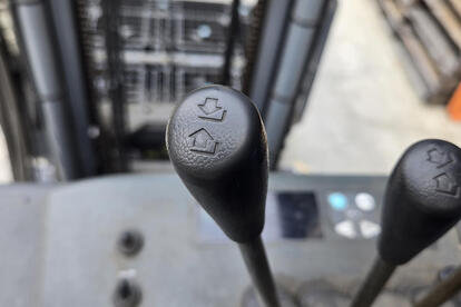 リーチフォークで運搬体験