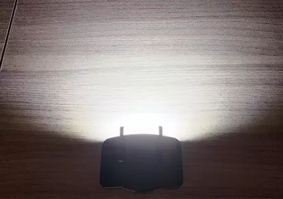 『キャップ用LEDライト』(撮影:grape編集部)