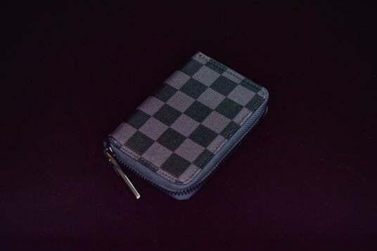 ハピメア 長財布 マルチケース パープルソフトウェア ハピメア』シリーズの世界観を具現化した普段使いできる