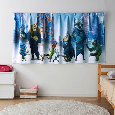 まるで映画館のような迫力。一枚仕立ての遮光・形状記憶カーテン サイズ展開