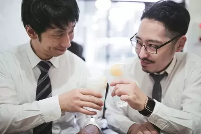 一般論として、企業のガバナンス強化により、特定のキーマンを接待することで取引が有利になるような状況は減りつつある。しかし......(写真はイメージ)