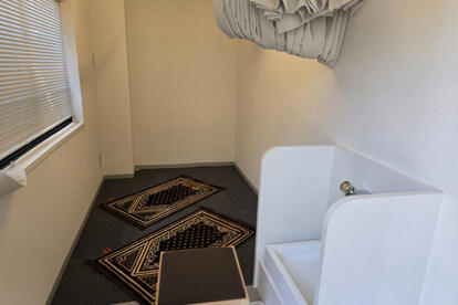 諏訪湖SAの「ハイウェイ温泉諏訪湖」