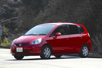 今まで歩んできた「フィット」の歴史を初代から現行型までプレイバック