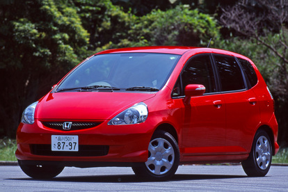 今まで歩んできた「フィット」の歴史を初代から現行型までプレイバック