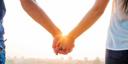 電話より“共同作業” 遠距離恋愛を支える協力プレイ