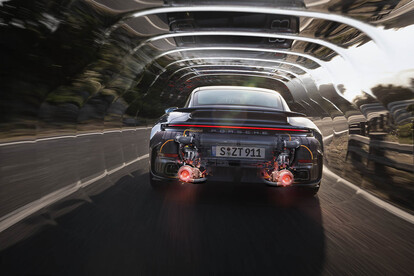 これぞ911の頂点「Turbo S」の衝撃