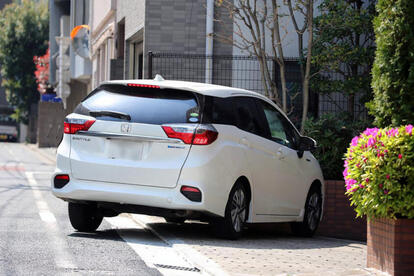 「事故は運転者の責任でしょ」ってワケにはいかない! 社用車で事故ると会社も責任を負う必要アリ