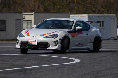 TRD「RE:Revolutionパッケージ」が先代ZN6型トヨタ86のボディ剛性を蘇らせる!
