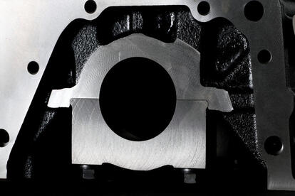 トヨタが復刻した4AGエンジンの部品は現代技術によって別モノ級に進化していた