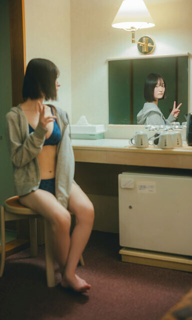 りんの田舎暮らし』の星野凛、初グラビアで見せたあどけない素顔「緊張
