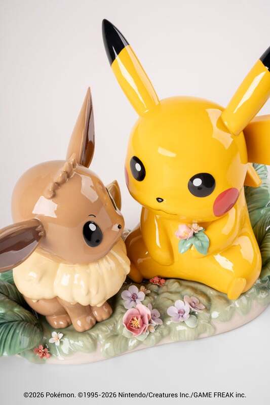 リヤドロから、「ピカチュウ」と「ピカチュウ & イーブイ」が登場