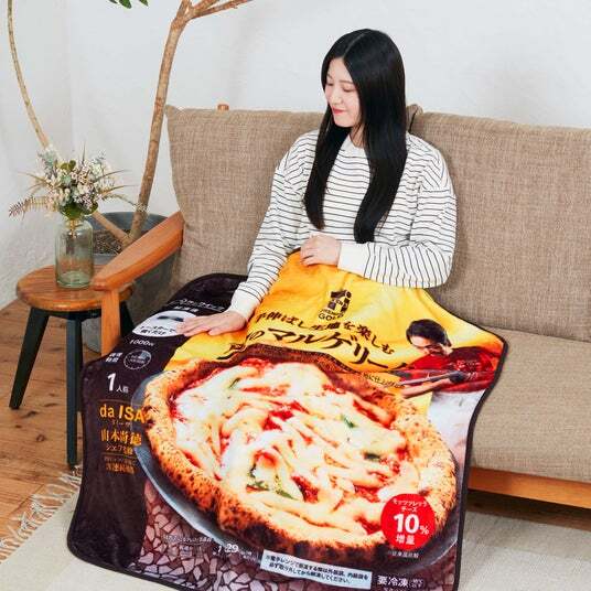 セブン‐イレブンが誇る人気商品が、デザインそのままBIGなグッズになっ