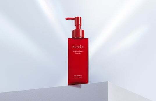 Aurelie オレリー スキンケア まとめ売り 新品 未使用 化粧水 美容液 美容液で洗う時代へ。洗うたびに素肌を育てる「オレリー モイスチャー