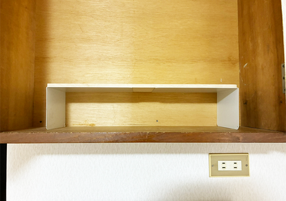ブックエンドと板の活用写真(撮影:grapeライフハック編集部)