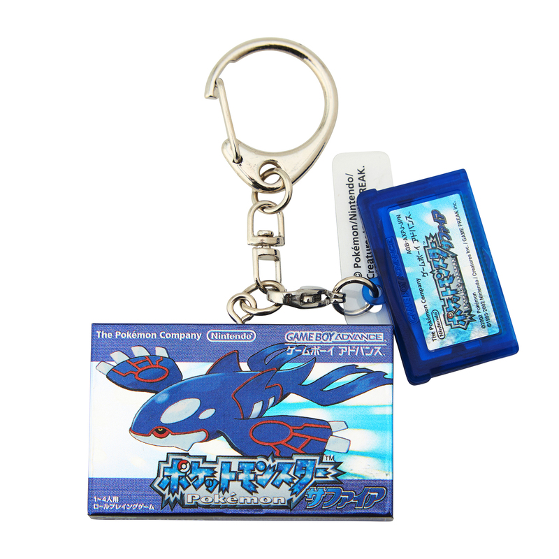 ポケモン』歴代ゲームソフトのパッケージを再現したグッズが登場。39