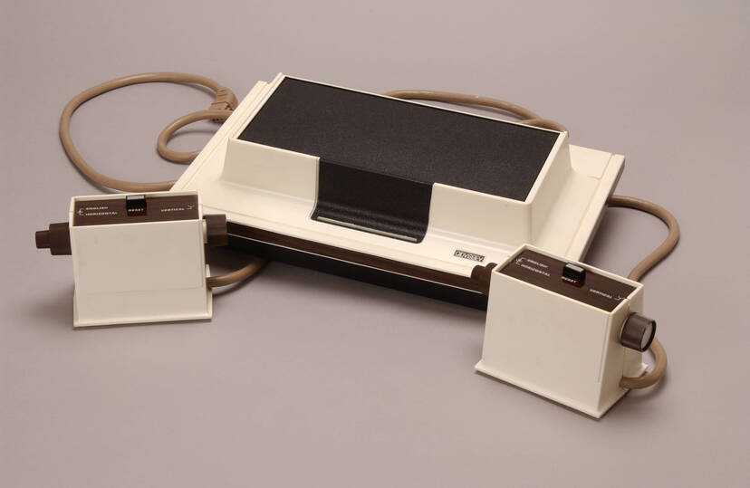MIN【現状渡し品】富士電機 ビデオファイター G-2200 レトロゲーム TV