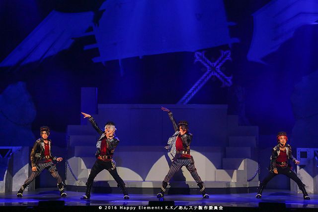 新品★あんステ DR【UNDEAD＆デッドマンズ】2L★舞台写真★ブロマイド 新品☆あんステ☆DR☆UNDEAD【朔間零】ランダムブロマイド☆4点