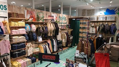 LOGOS SHOP&HIROBA 心斎橋店 店内イメージ1