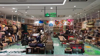 LOGOS SHOP&HIROBA 心斎橋店 イメージ