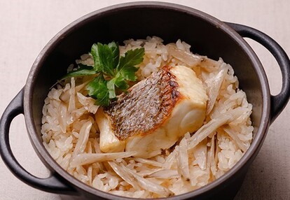 日本橋だし場はなれ「鯛飯」