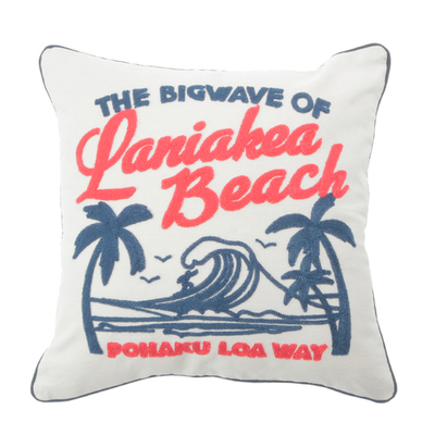「刺繍クッションカバー Beach」価格:1,078円/サイズ:W45×H45cm